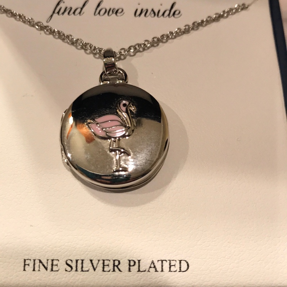 ⭐️ NWT Guiliana brand women’s starfish locket - Picture 5 of 8